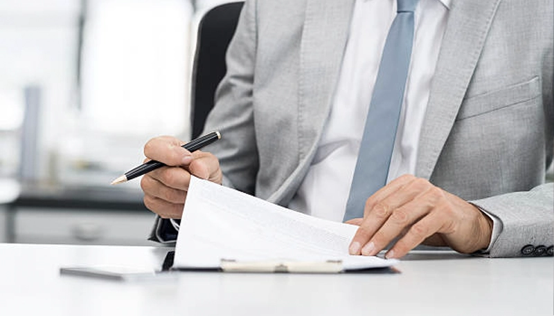 تنظیم قرارداد مدیرعامل و اعضای هیئت مدیره